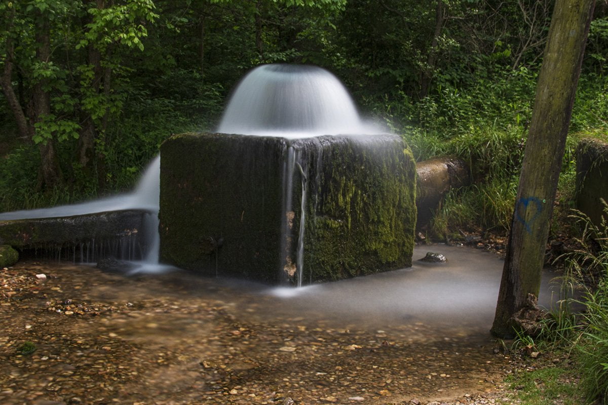 Gray spring near yellville arkansas