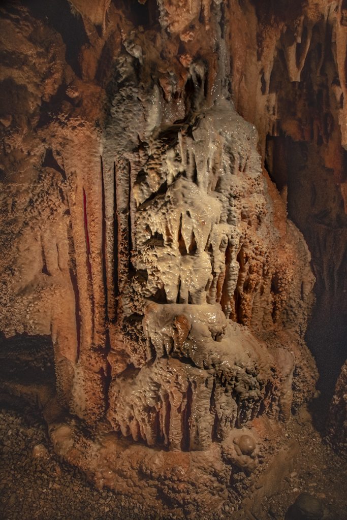 Mystic Caverns Rock Formation 1