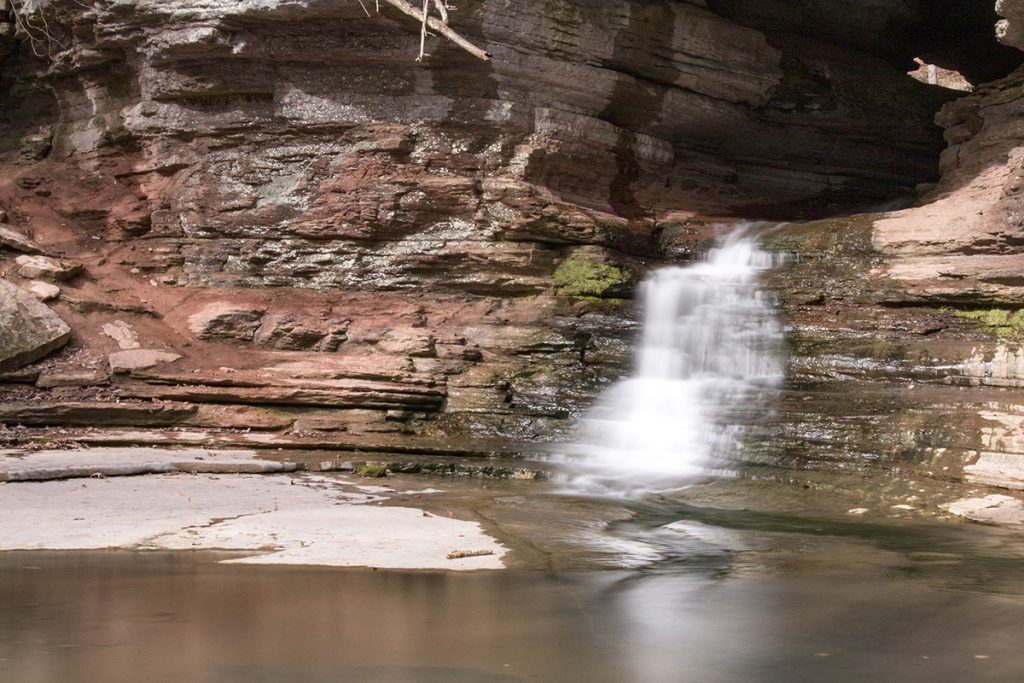 Natural Bridge on Lost Valley Trail