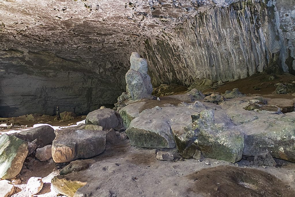 indian rockhouse back